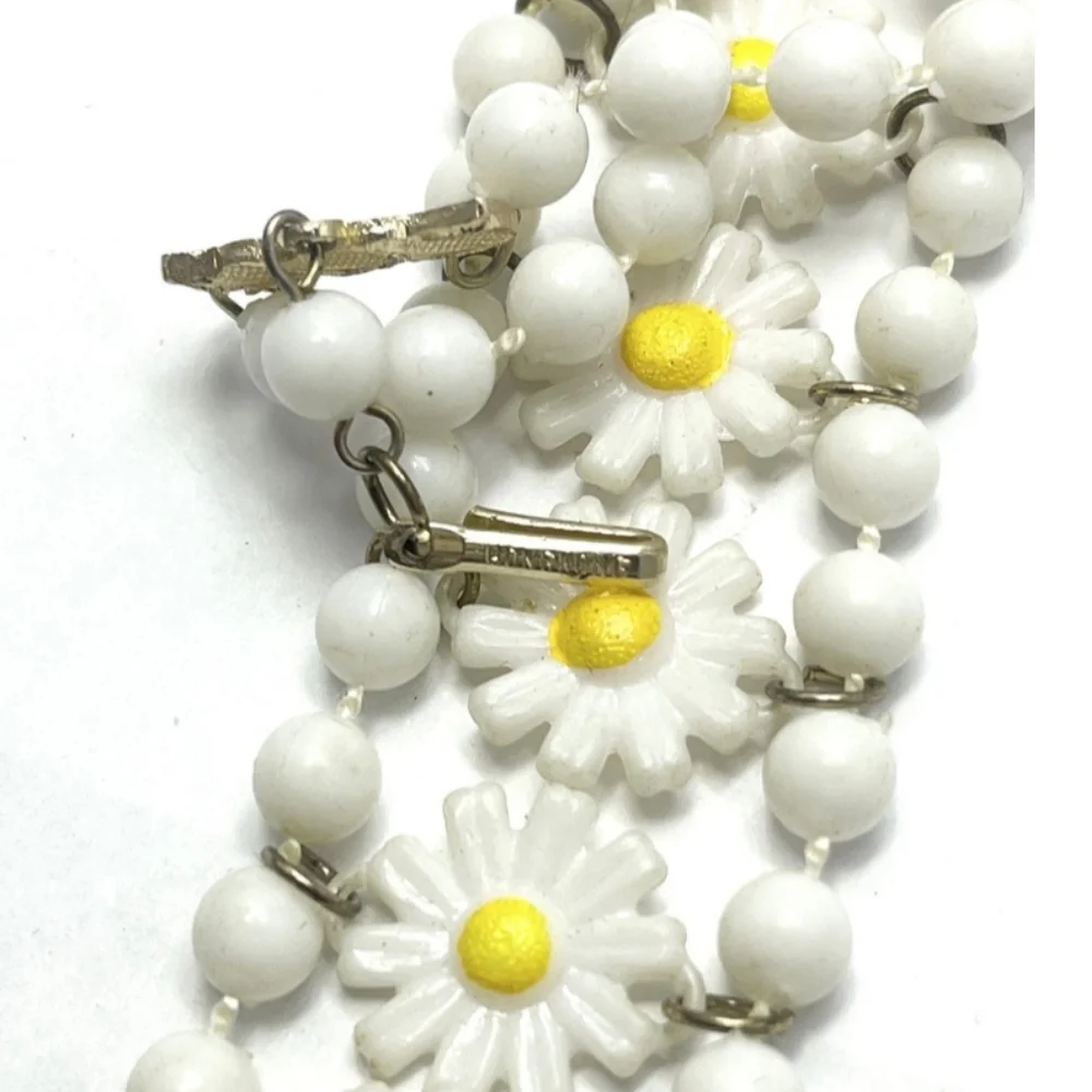 🌼 Vintage Hong Kong flower choker necklace - Picture 4 of 4